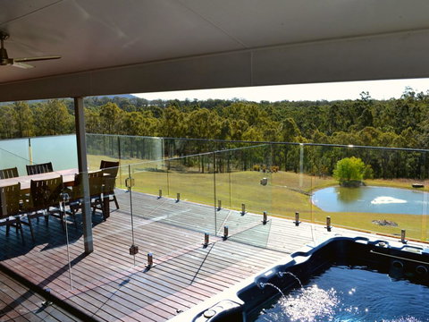 Wine Country Villas - Accommodation Gold Coast 11