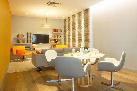 Novotel Sydney Darling Harbour - Accommodation Gold Coast 27