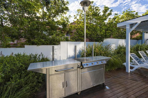 Oaks Nelson Bay Lure Suites - Accommodation Gold Coast 7