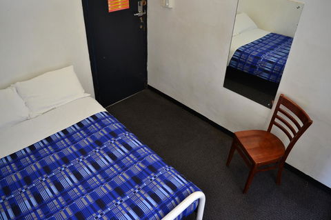 Maze Backpackers - Sydney - Gold Coast 4U 8