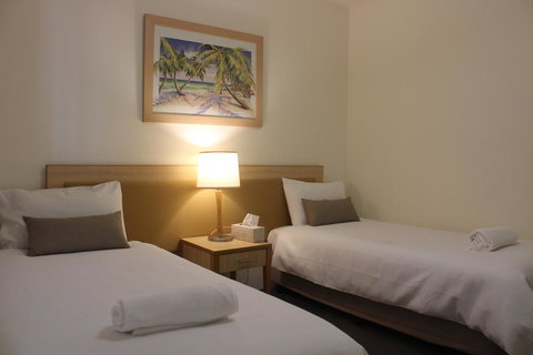 The Boathouse Resort Luxury Apartments - Accommodation Gold Coast 3