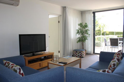 The Boathouse Resort Luxury Apartments - Accommodation Gold Coast 5
