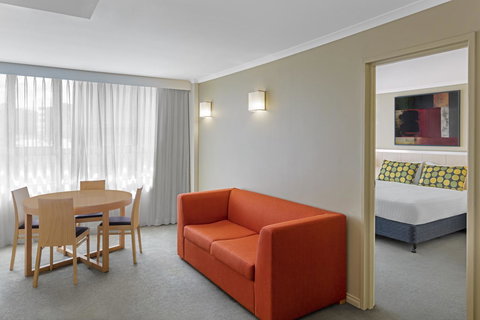 Mercure Newcastle - Accommodation Gold Coast 4