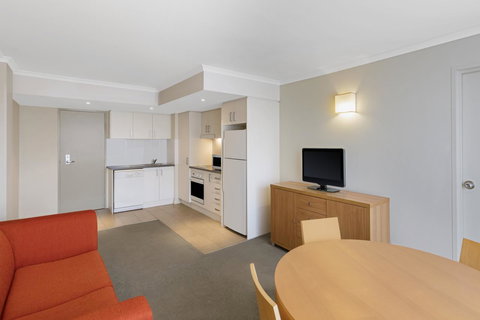 Mercure Newcastle - Accommodation Gold Coast 11