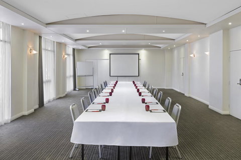 Mercure Newcastle - Accommodation Gold Coast 25