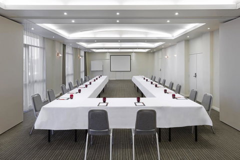 Mercure Newcastle - Accommodation Gold Coast 21