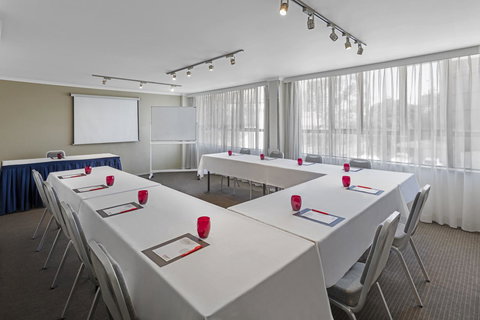 Mercure Newcastle - Accommodation Gold Coast 27