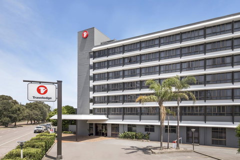Mercure Newcastle - Accommodation Gold Coast 0