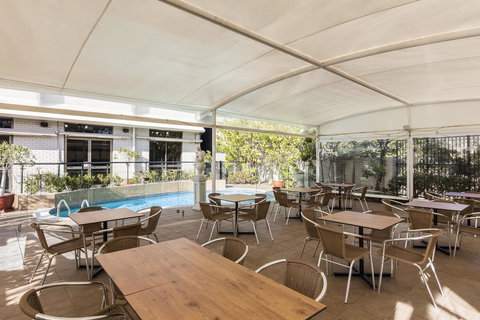 Mercure Newcastle - Accommodation Gold Coast 2