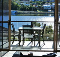 Sails Luxury Apartments Merimbula - Gold Coast 4U