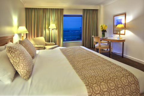 Stamford Plaza Sydney Airport Hotel & Conference Centre - Gold Coast 4U 6