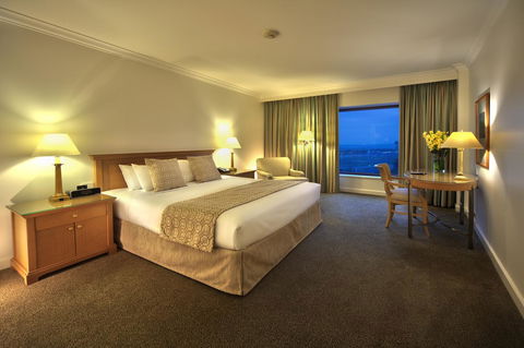Stamford Plaza Sydney Airport Hotel & Conference Centre - Gold Coast 4U 1