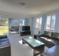 45 Wharf Street - Whole House - Gold Coast 4U