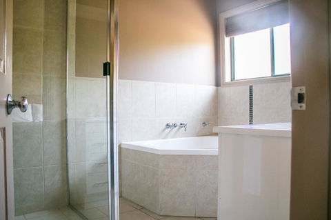 Ironstone Estate Lovedale - Accommodation Gold Coast 6