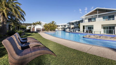 Oaks Port Stephens Pacific Blue Resort - Gold Coast 4U 2