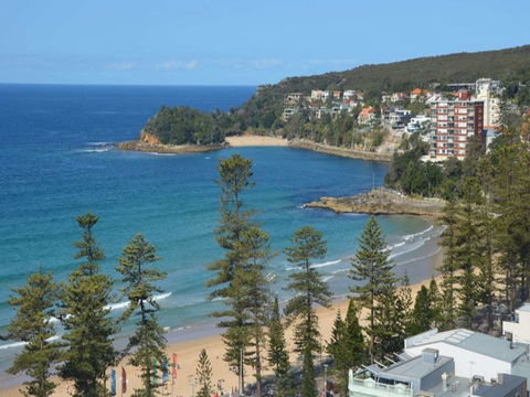 Manly Central Executive - Gold Coast 4U 0