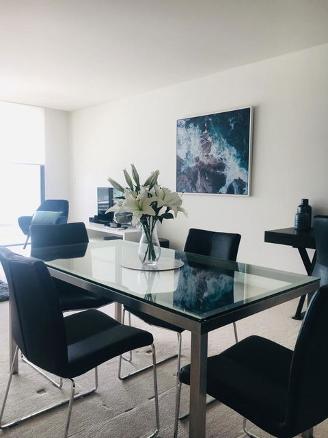 Wyndel Apartments Neutral Bay - The Mint - Gold Coast 4U 4