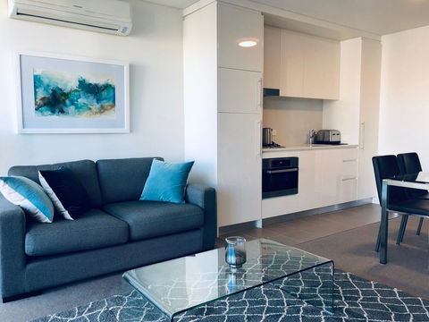Wyndel Apartments Neutral Bay - The Mint - Gold Coast 4U 1