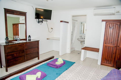 Sinclairs Country Retreat - Gold Coast 4U 21