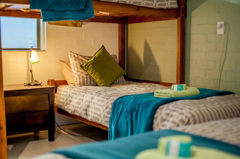 Sinclairs Country Retreat - Gold Coast 4U 25