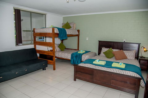 Sinclairs Country Retreat - Gold Coast 4U 31