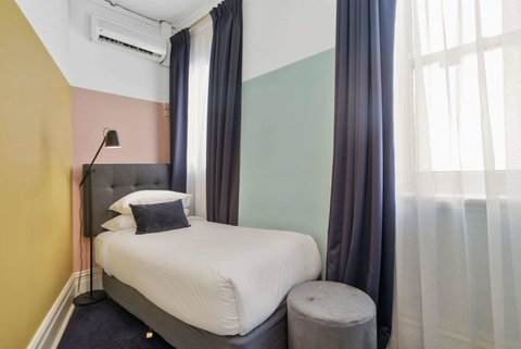 Hotel Harry, Ascend Hotel Collection - Accommodation Gold Coast 14