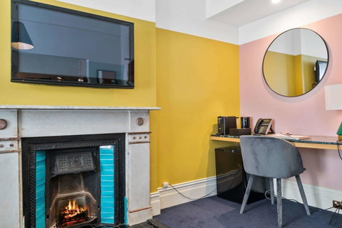 Hotel Harry, Ascend Hotel Collection - Accommodation Gold Coast 4
