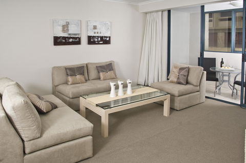 Oaks Sydney Castlereagh Suites - Gold Coast 4U 19