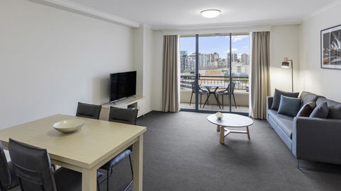 Oaks Sydney Castlereagh Suites - Gold Coast 4U 9