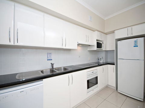 Messines Street, Breakwater Apartment, 104 - Gold Coast 4U 4