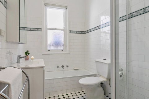 Oversized 2 Bedroom Manly Beach House - Accommodation Gold Coast 8