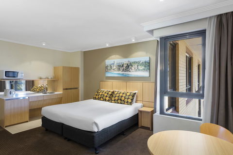 Mercure Sydney Manly Warringah - Gold Coast 4U 18