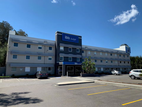 Ibis Budget - Gosford - Accommodation Gold Coast 0