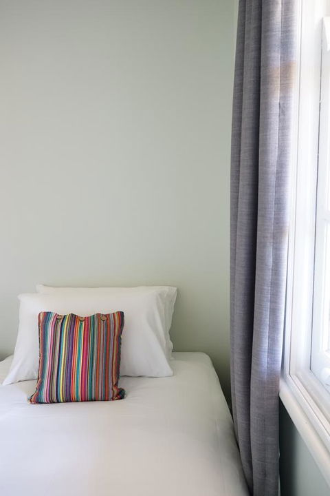 Rosehill Hotel - Gold Coast 4U 25
