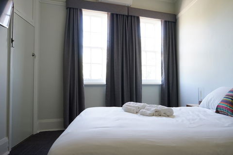 Rosehill Hotel - Gold Coast 4U 19