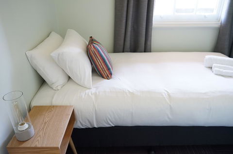 Rosehill Hotel - Gold Coast 4U 26