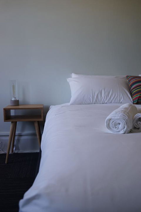 Rosehill Hotel - Gold Coast 4U 18