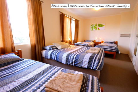 Full Circle Apartments - Accommodation Gold Coast 22