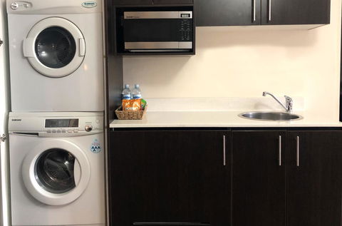 Best Western Plus Hovell Tree Inn - Gold Coast 4U 35