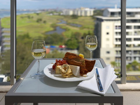 Sage Hotel Wollongong - Gold Coast 4U 8