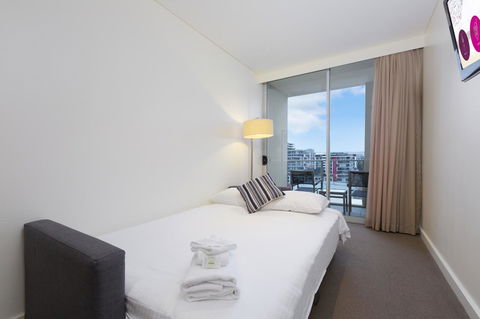 Sage Hotel Wollongong - Gold Coast 4U 4
