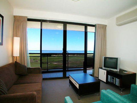 Best Western City Sands - Accommodation Gold Coast 11