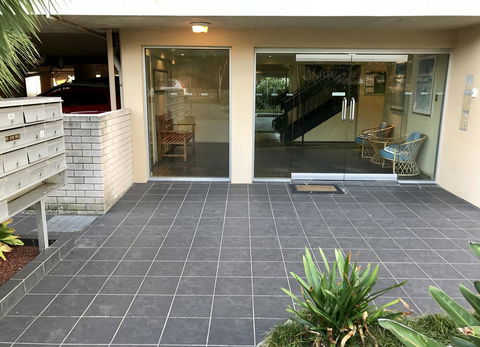 Waterview Beach Apartment - Accommodation Gold Coast 16