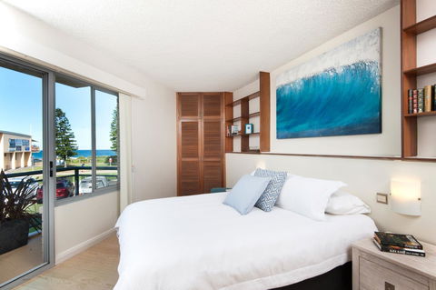Waterview Beach Apartment - Accommodation Gold Coast 7