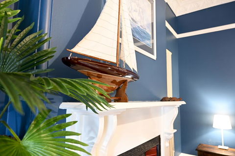 Designer Studios Manly - Gold Coast 4U 16