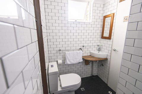 Designer Studios Manly - Gold Coast 4U 33