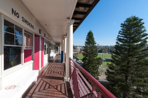 Mad Monkey Hostel Coogee Beach - Gold Coast 4U 35