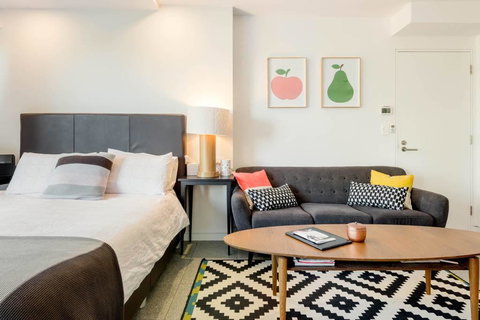 Scandi Beach Apartment - 1 Gold Coast 9