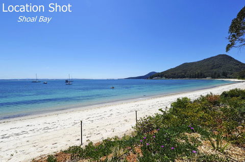 Ronald Avenue 1/65 - Shoal Bay - Gold Coast 4U 10