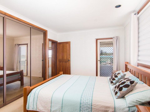 Shoreline 7 - Accommodation Gold Coast 7